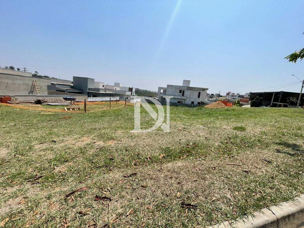 Terreno em condomínio à venda no Condomínio Reserva Saint Paul: 