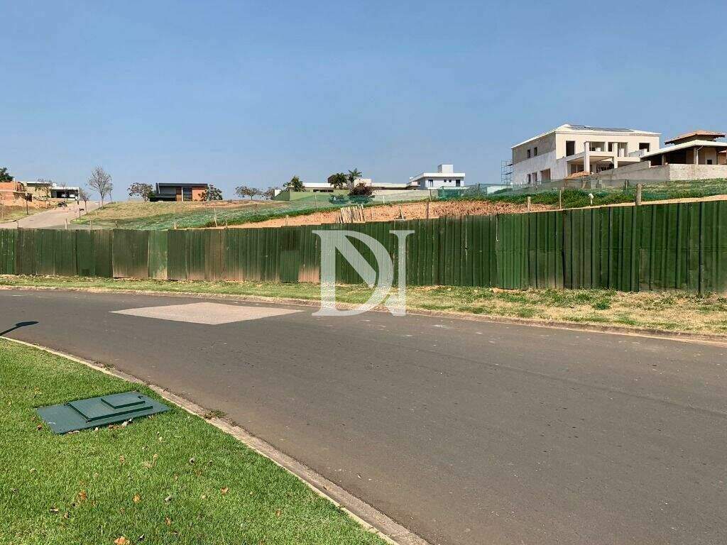 Terreno em condomínio à venda no Condomínio Campos de Santo Antônio II: 