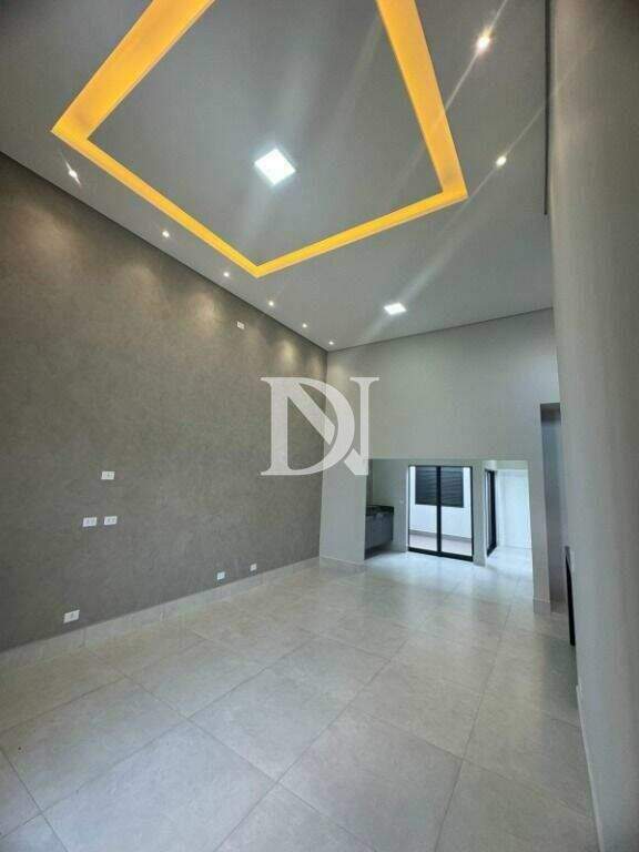 Casa em condomínio à venda no Jardim Guarujá: 