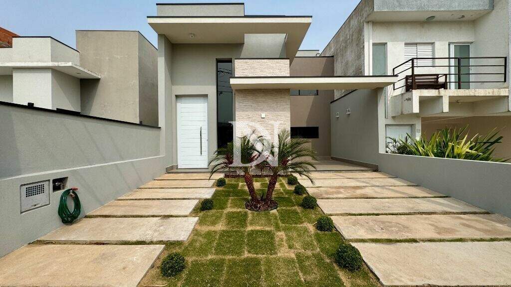 Casa em condomínio à venda no Jardim Guarujá: 