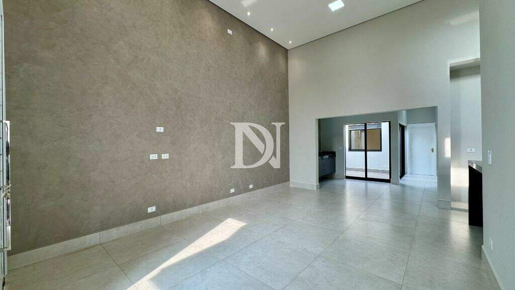 Casa em condomínio à venda no Jardim Guarujá: 
