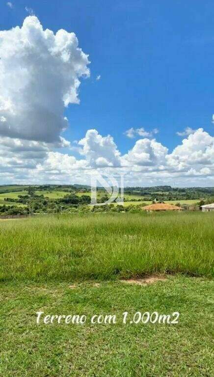 Terreno em condomínio à venda no Jacú: 