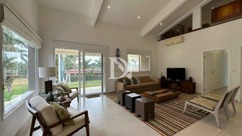Casa em condomínio à venda no Condomínio Village Haras São Luiz: 