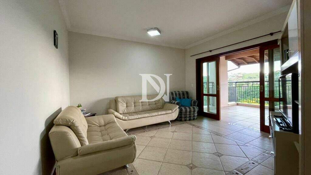 Casa em condomínio à venda no Condomínio Campos de Santo Antônio: 