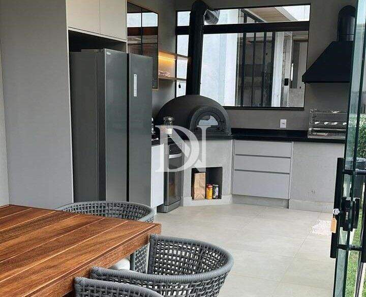Casa em condomínio à venda no Condomínio Fazenda Alvorada: 