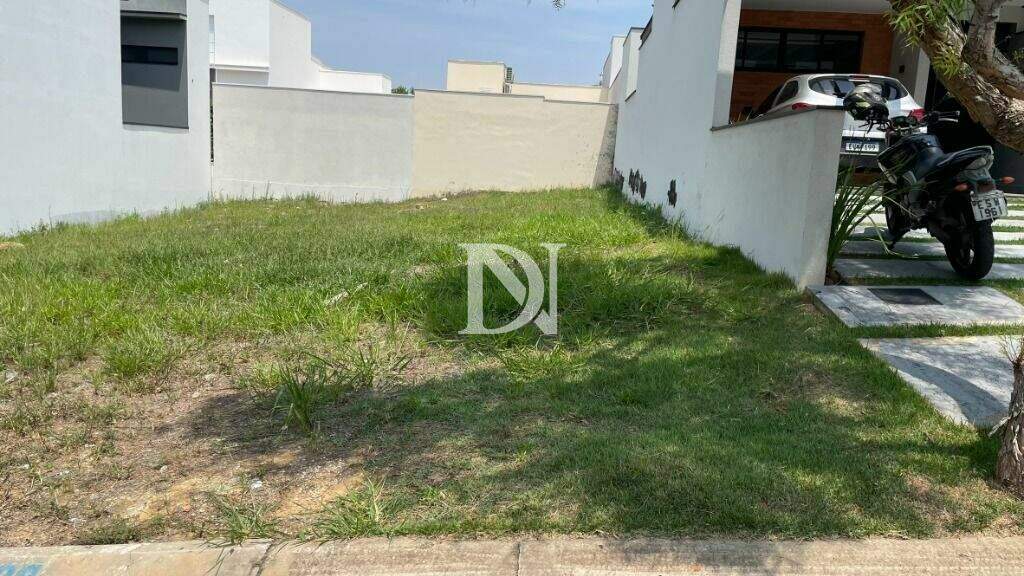 Terreno em condomínio à venda no Loteamento Terras de São Pedro e São Paulo: 