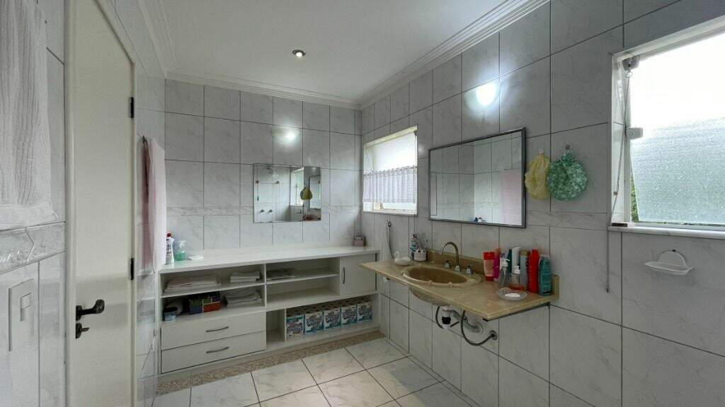Casa em condomínio à venda no Condomínio Campos de Santo Antônio: 