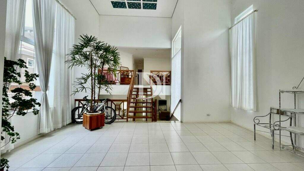 Casa em condomínio à venda no Condomínio Campos de Santo Antônio: 