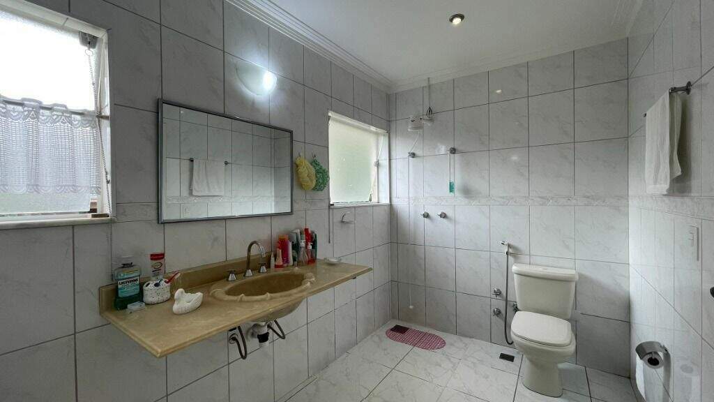 Casa em condomínio à venda no Condomínio Campos de Santo Antônio: 