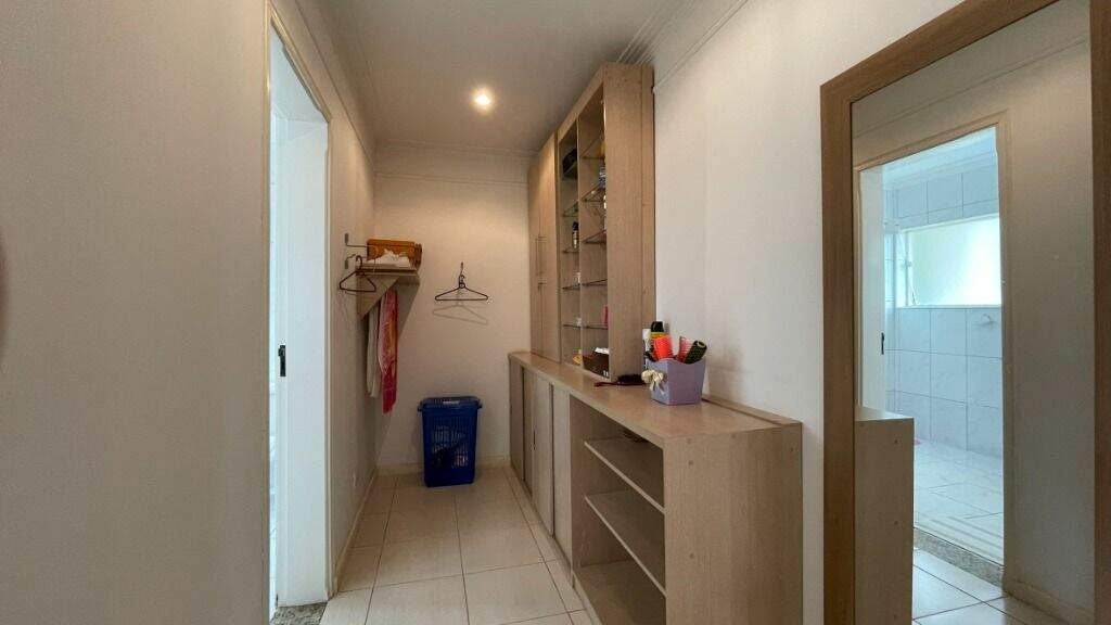 Casa em condomínio à venda no Condomínio Campos de Santo Antônio: 