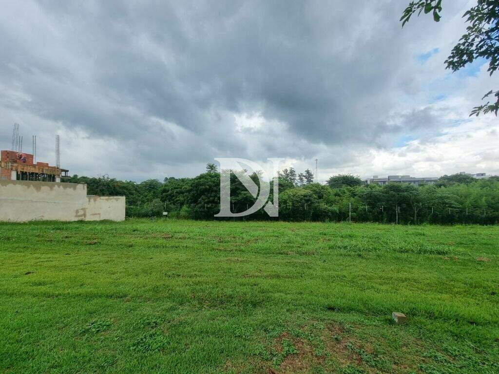 Terreno em condomínio à venda no Condomínio Residencial Una: 