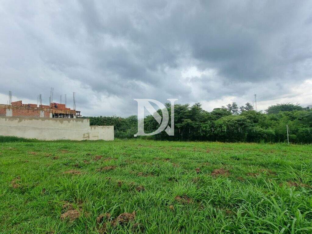 Terreno em condomínio à venda no Condomínio Residencial Una: 