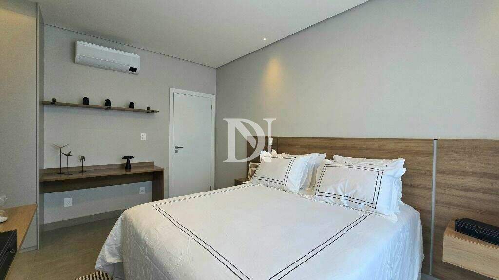 Casa em condomínio à venda no Condomínio Villas do Golfe: 