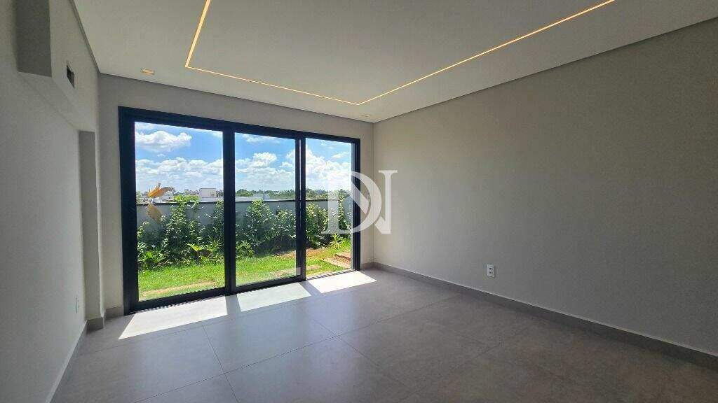 Casa em condomínio à venda no Condomínio Villas do Golfe: 