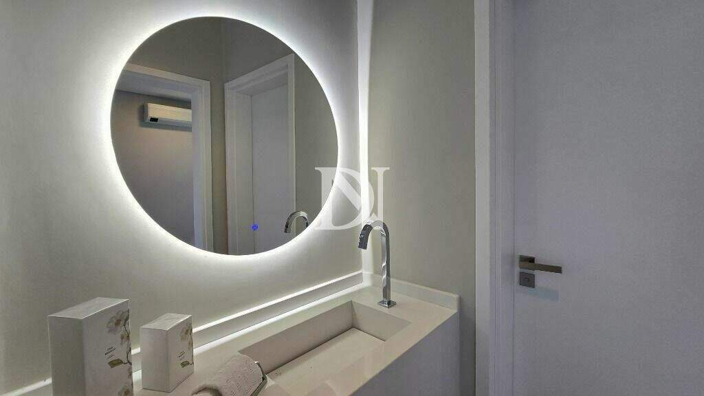 Casa em condomínio à venda no Condomínio Villas do Golfe: 