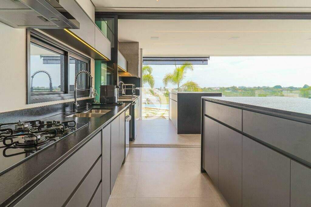 Casa em condomínio à venda no Condomínio Villas do Golfe: 