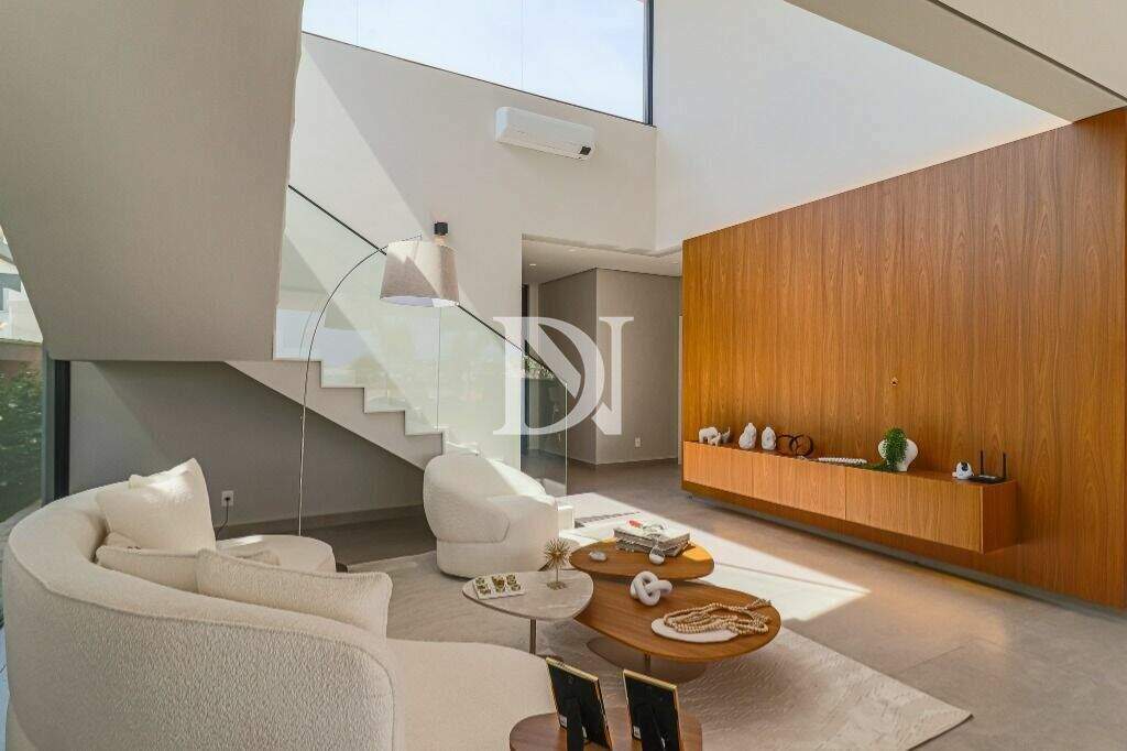 Casa em condomínio à venda no Condomínio Villas do Golfe: 