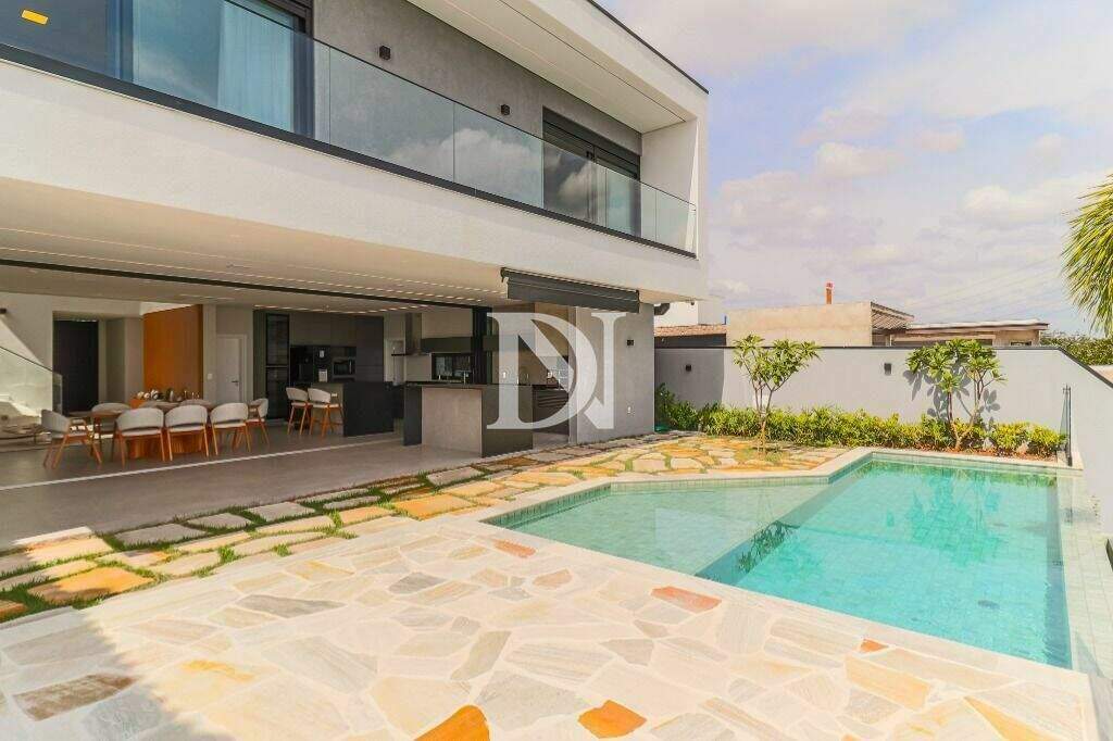 Casa em condomínio à venda no Condomínio Villas do Golfe: 
