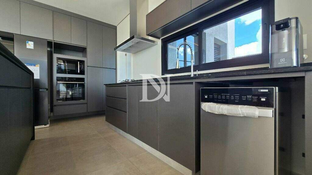 Casa em condomínio à venda no Condomínio Villas do Golfe: 