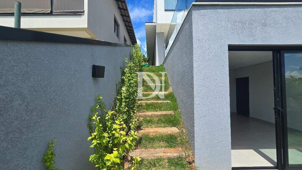 Casa em condomínio à venda no Condomínio Villas do Golfe: 