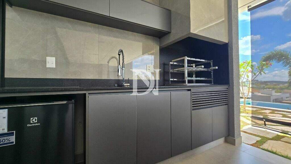 Casa em condomínio à venda no Condomínio Villas do Golfe: 