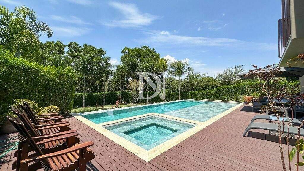Casa em condomínio à venda no Condomínio Jardim Plaza Athénée: 