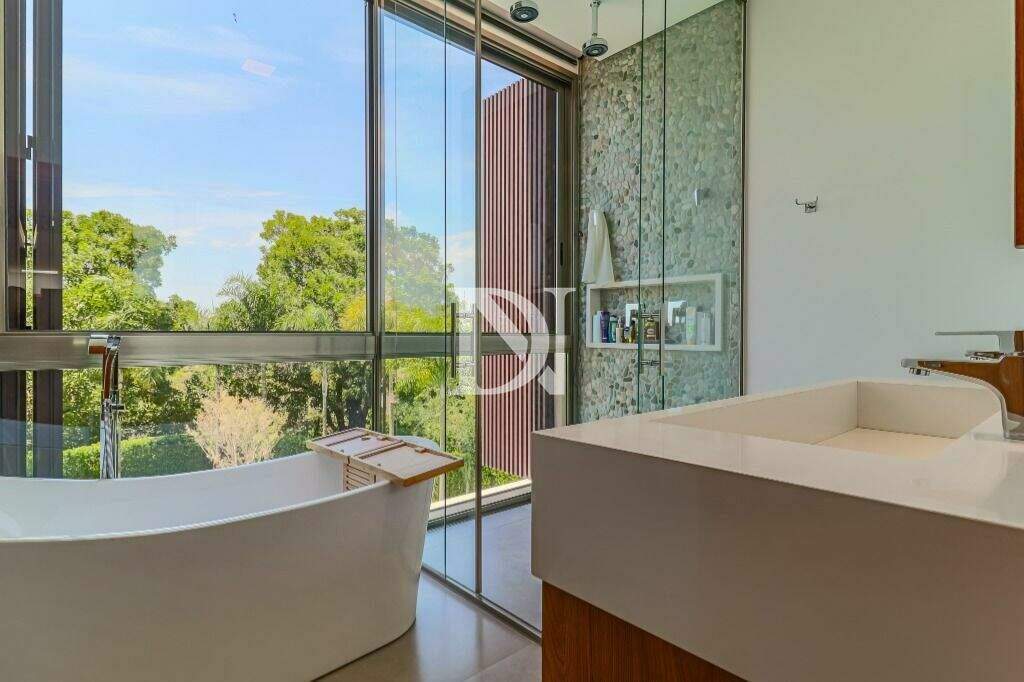 Casa em condomínio à venda no Condomínio Jardim Plaza Athénée: 