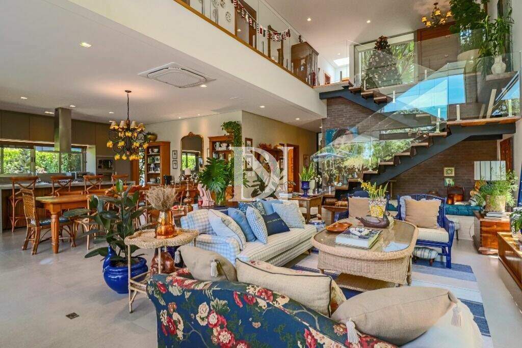 Casa em condomínio à venda no Condomínio Jardim Plaza Athénée: 