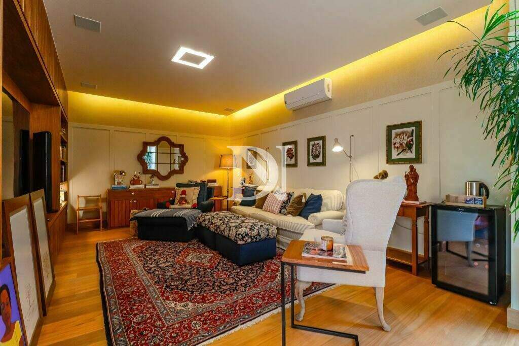 Casa em condomínio à venda no Condomínio Jardim Plaza Athénée: 