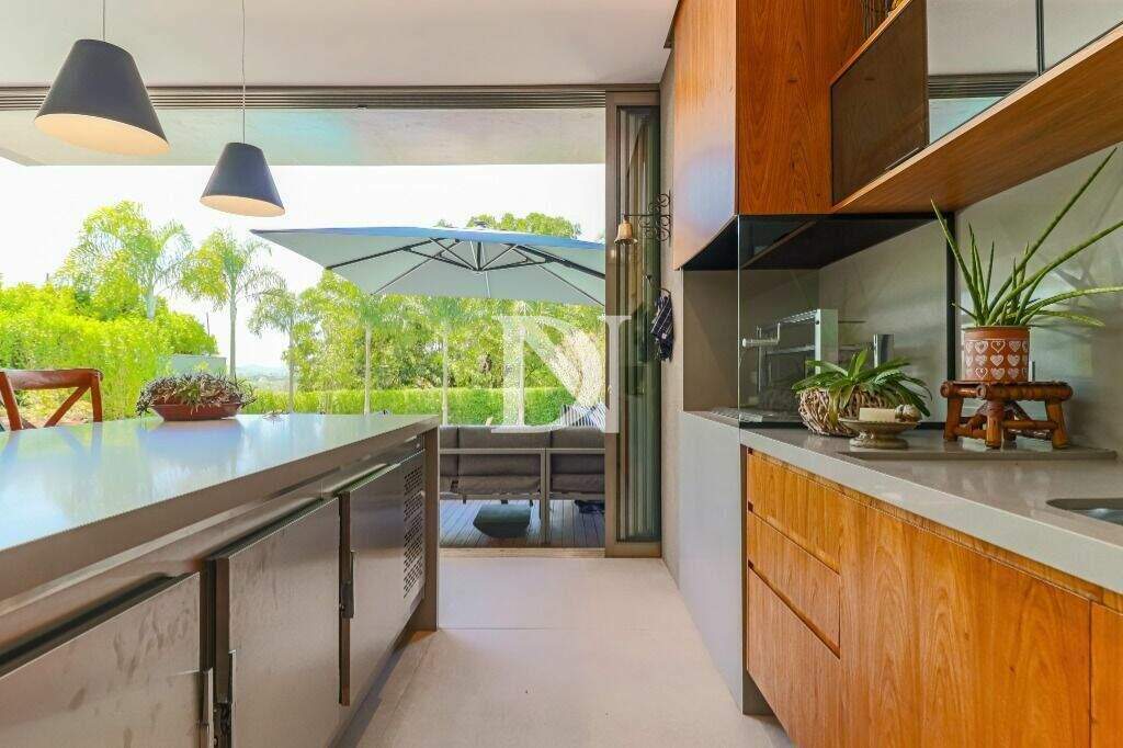 Casa em condomínio à venda no Condomínio Jardim Plaza Athénée: 