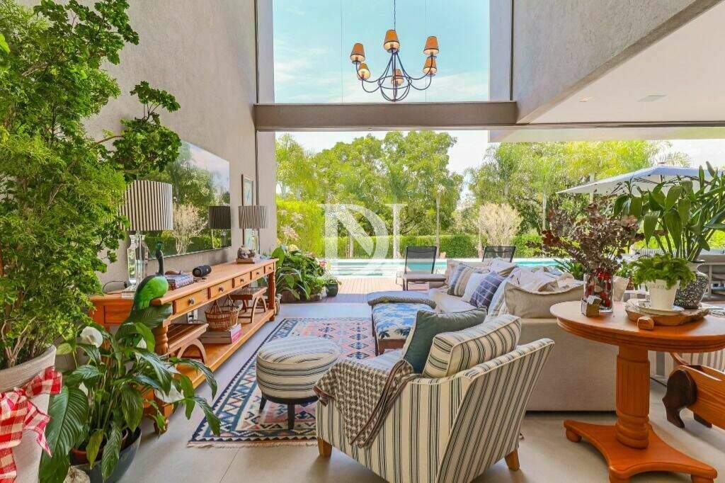Casa em condomínio à venda no Condomínio Jardim Plaza Athénée: 