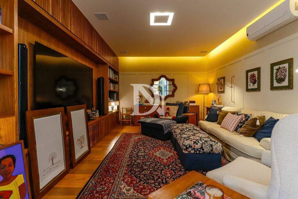 Casa em condomínio à venda no Condomínio Jardim Plaza Athénée: 