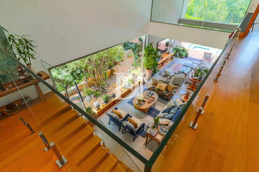 Casa em condomínio à venda no Condomínio Jardim Plaza Athénée: 