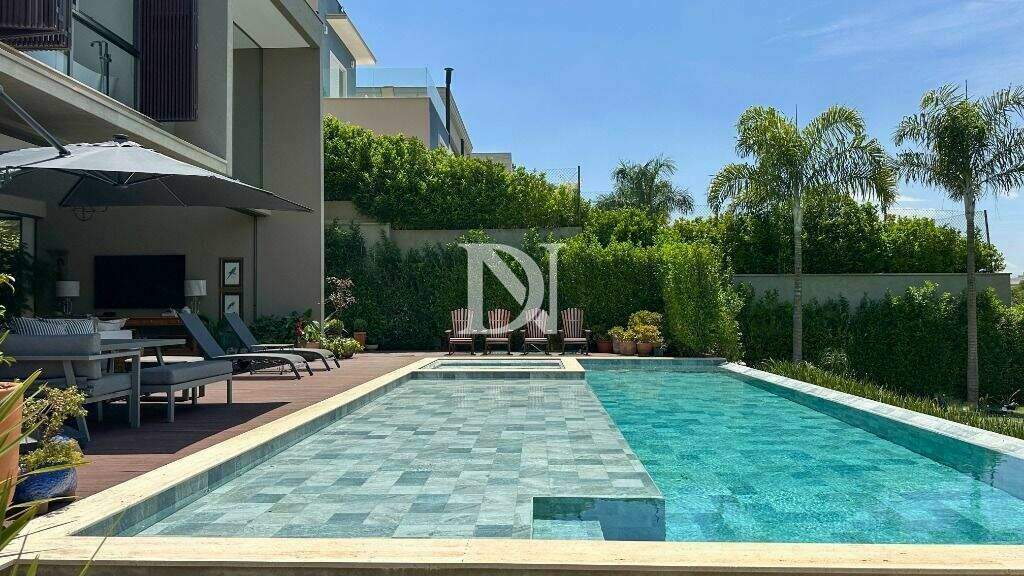 Casa em condomínio à venda no Condomínio Jardim Plaza Athénée: 