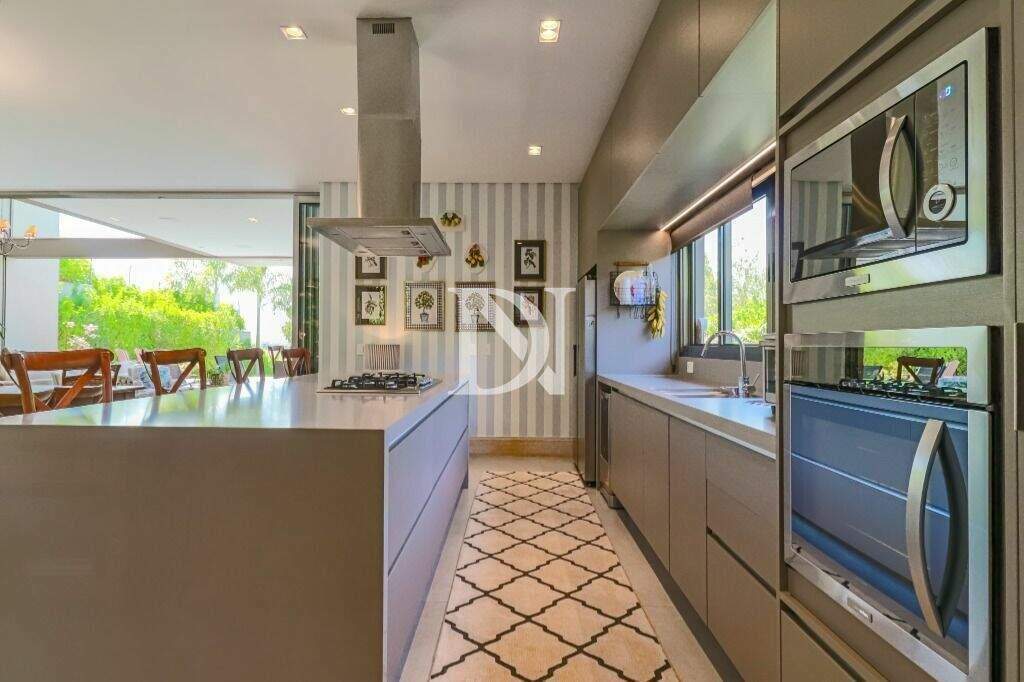 Casa em condomínio à venda no Condomínio Jardim Plaza Athénée: 