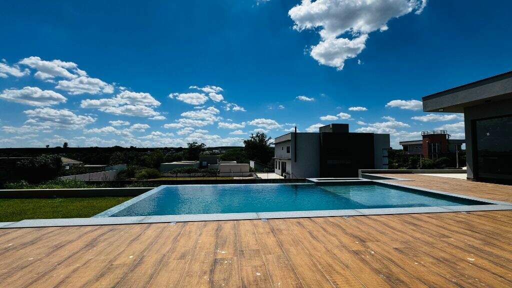 Casa em condomínio à venda no Condomínio Terras de Mont Serrat: 