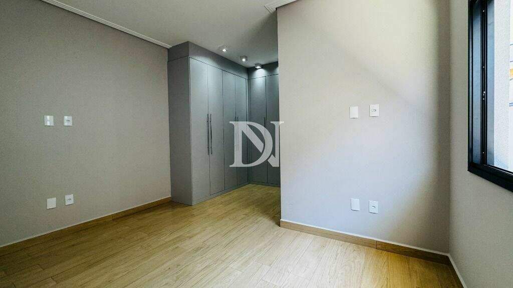 Casa em condomínio à venda no Mirante dos Ipês: 