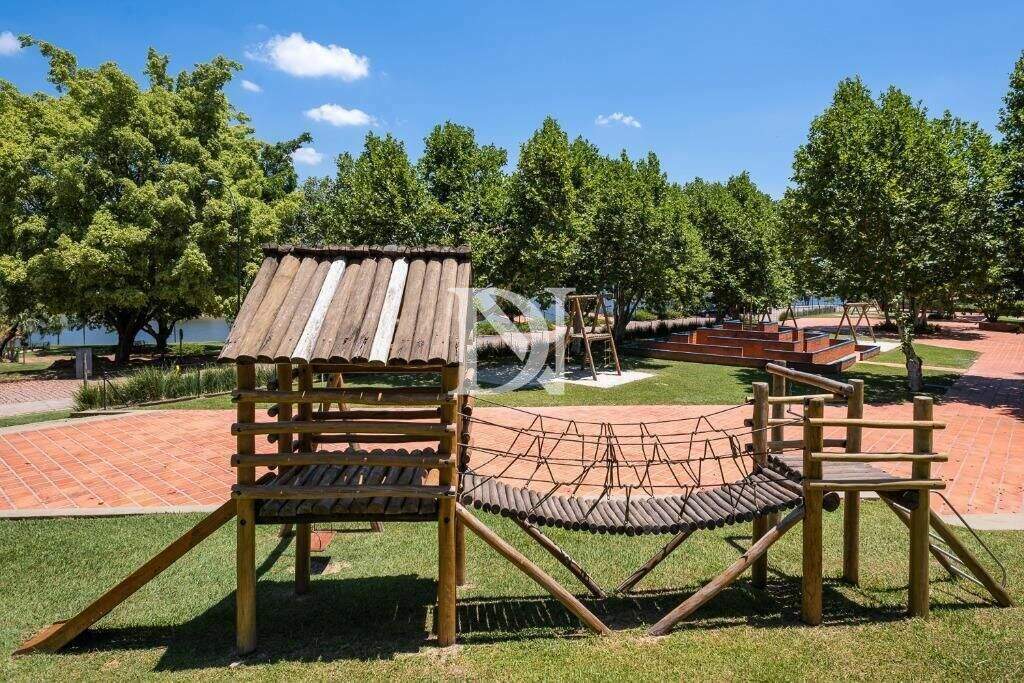 Terreno em condomínio à venda no Condomínio Fazenda Vila Real de Itu: 