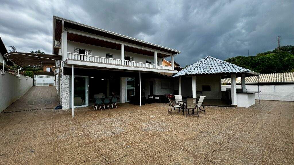 Casa em condomínio à venda no Condomínio Campos de Santo Antônio: 