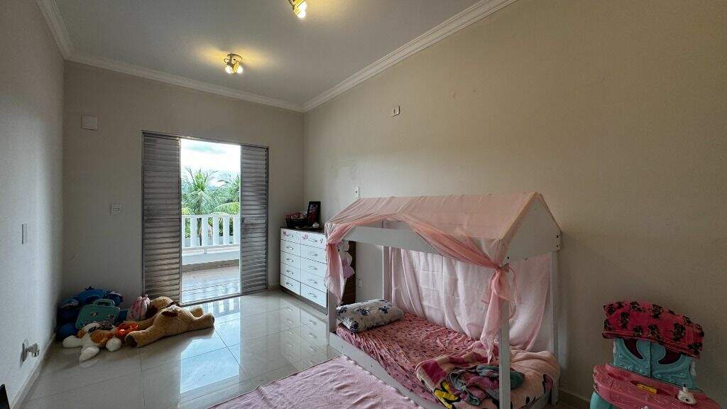 Casa em condomínio à venda no Condomínio Campos de Santo Antônio: 