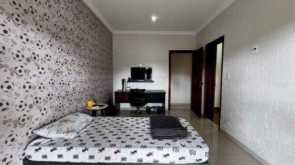 Casa em condomínio à venda no Condomínio Campos de Santo Antônio: 