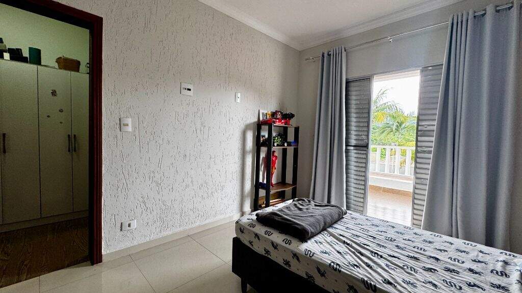 Casa em condomínio à venda no Condomínio Campos de Santo Antônio: 