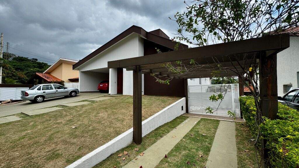 Casa em condomínio à venda no Condomínio Campos de Santo Antônio: 