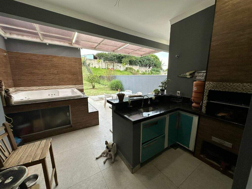 Casa em condomínio à venda no Condominio Portal dos Bandeirantes: 