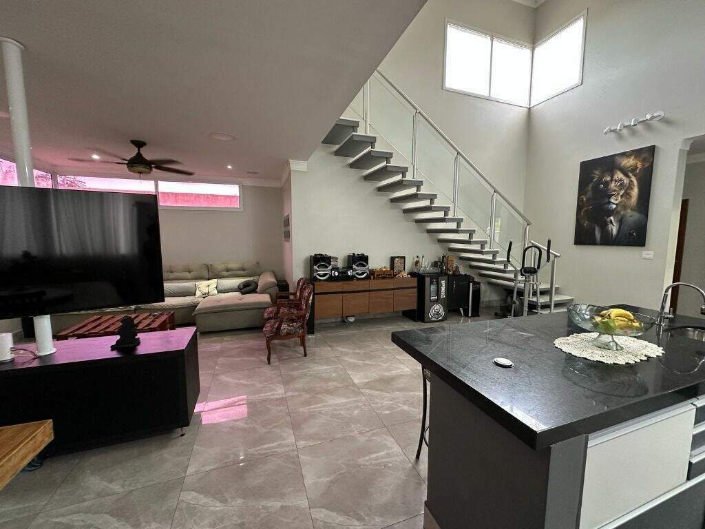 Casa em condomínio à venda no Condominio Portal dos Bandeirantes: 