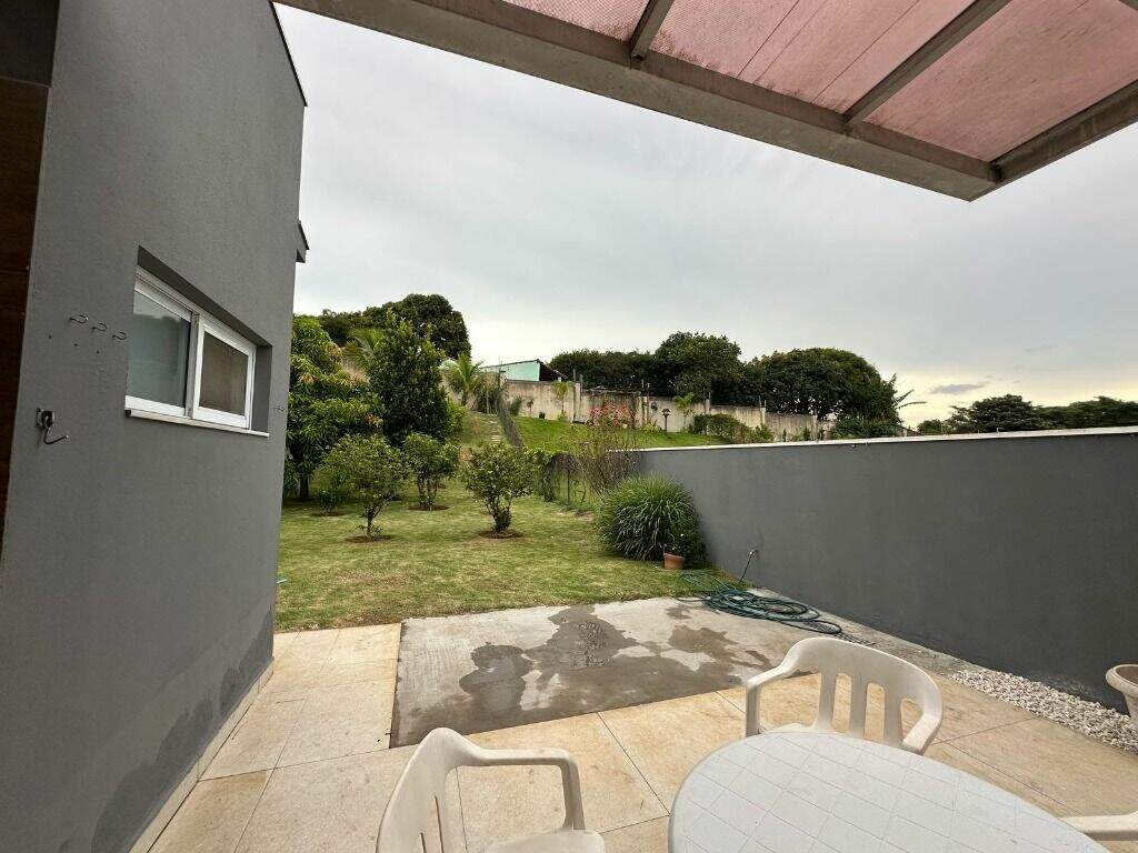 Casa em condomínio à venda no Condominio Portal dos Bandeirantes: 