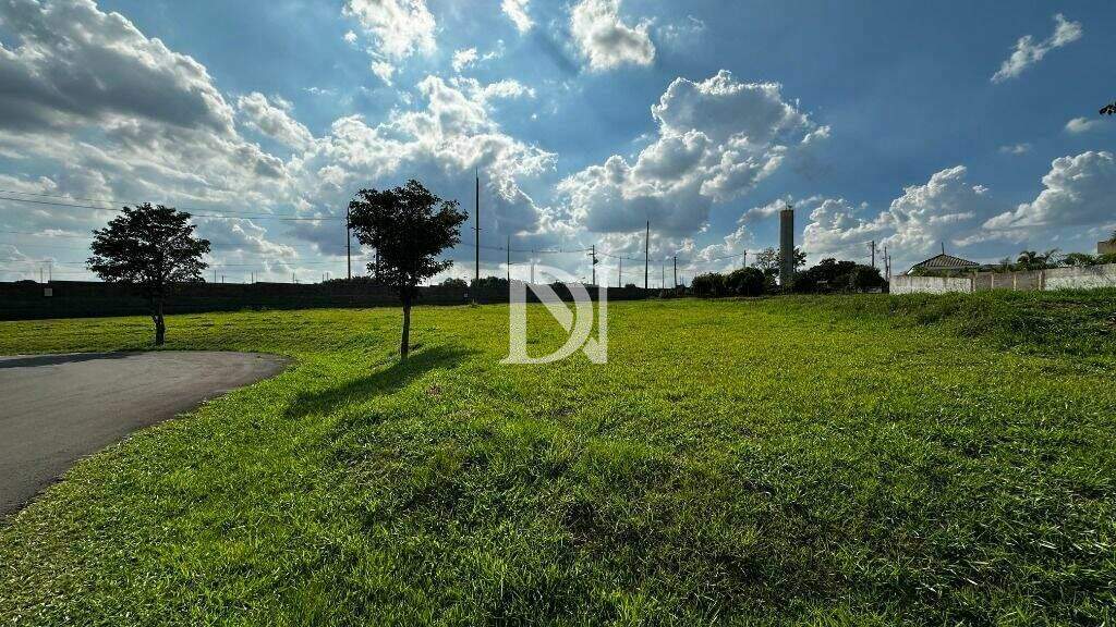 Terreno em condomínio à venda no Condomínio Xapada Parque Ytu: 