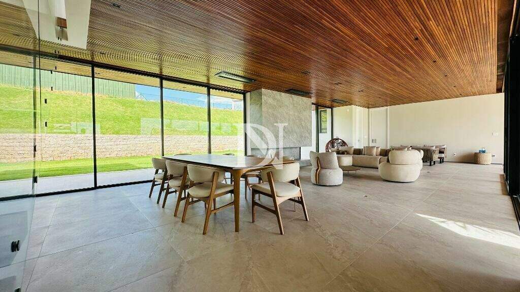 Casa em condomínio à venda no Condomínio Terras de São José II: 