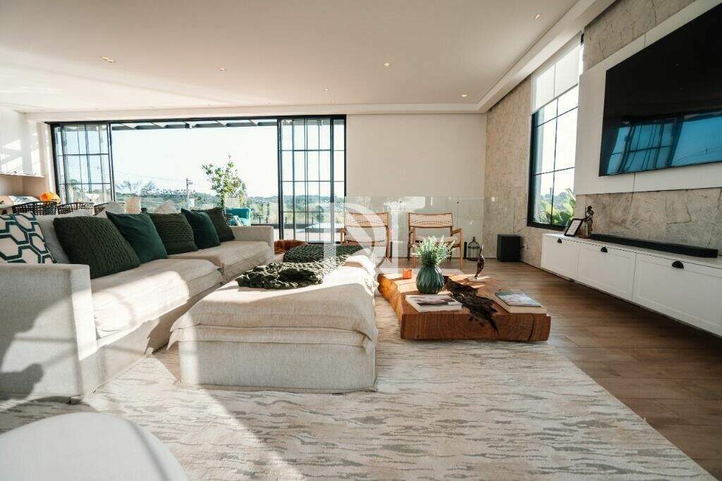 Casa em condomínio à venda no Condomínio Villas do Golfe: 