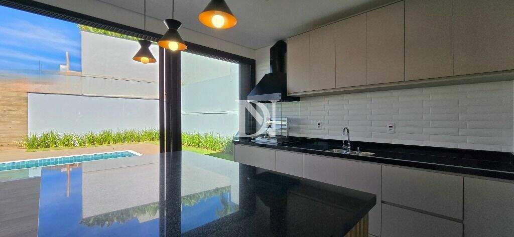 Casa em condomínio à venda no Condomínio Campos de Santo Antônio II: 